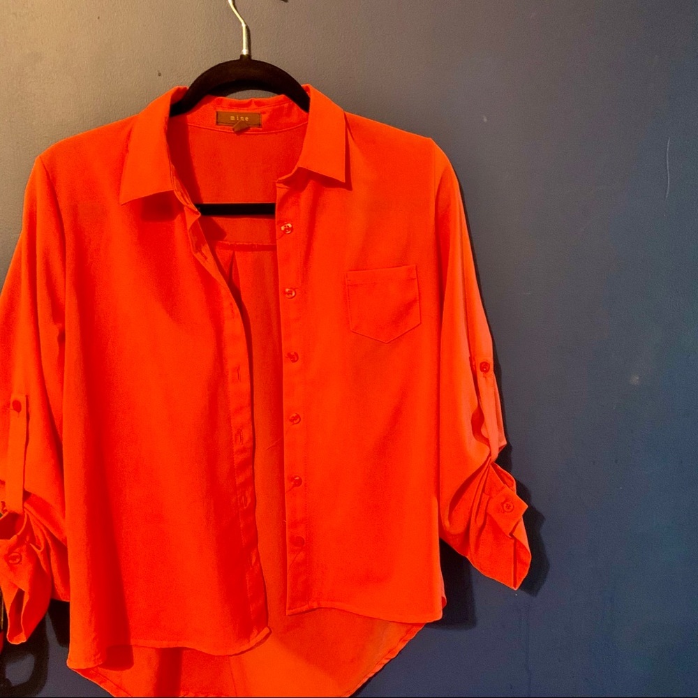 🐞Bright Scarlett Button Down Blouse